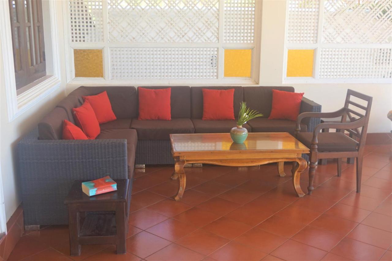 Lanka Beach Boutique Bungalows & Grand Villa Tangalle Exterior photo