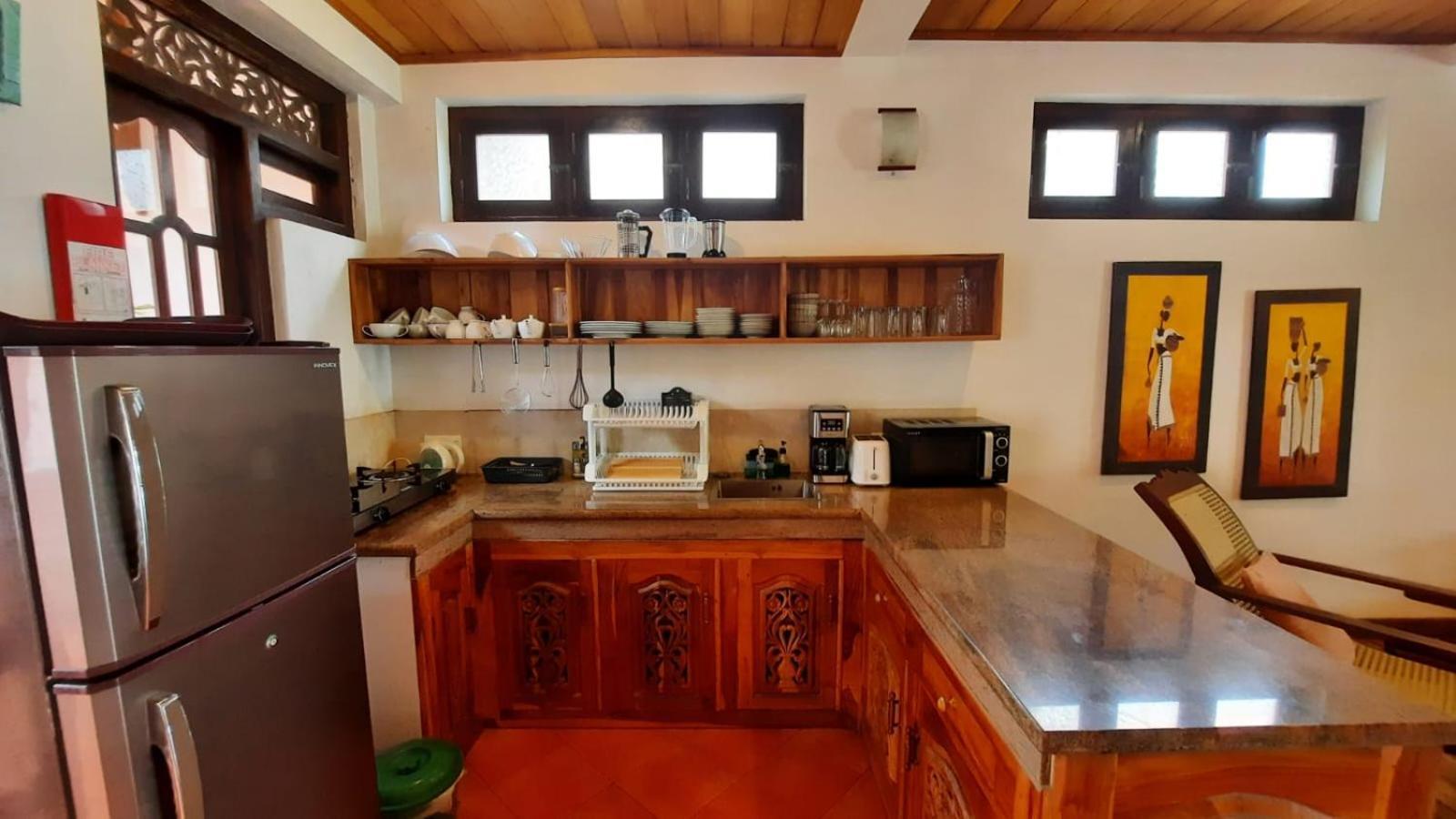 Lanka Beach Boutique Bungalows & Grand Villa Tangalle Exterior photo